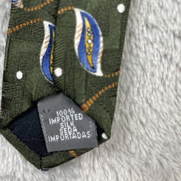 Van Heusen Men's Classic 100% Silk Neck Tie - Picture 5 of 6